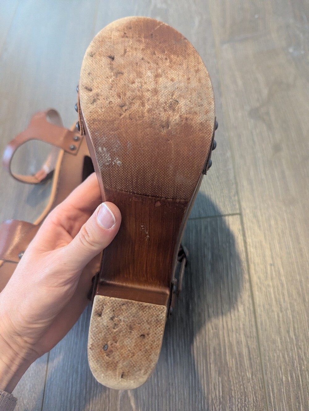 Tan Heels - Picture 7 of 8